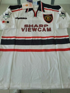 Camiseta Umbro Manchester United Retro Suplente Blanca 1997 1998 Beckham 7 - comprar online