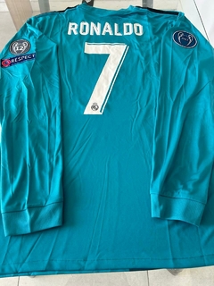 Camiseta Adidas Retro Real Madrid Manga Larga Suplente Celeste Ronaldo 7 2017 2018 - Roda Indumentaria