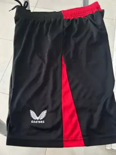 Short Castore Bayer Leverkusen Negro 2024 2025 en internet