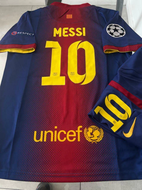 Kit Niño Camiseta + Short Retro Barcelona Titular Messi 10 2012 2013 - comprar online