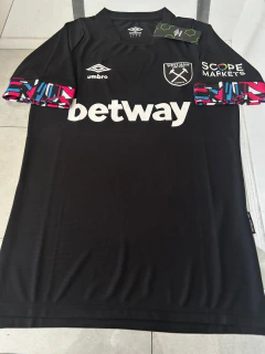 Camiseta Umbro West Ham Match Negra 2022 2023 - comprar online