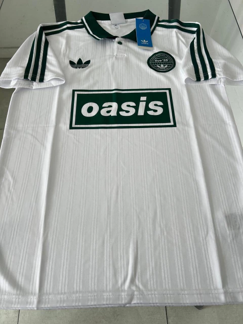 Camiseta adidas x Oasis Tour 2025 Global Tour Verde - comprar online
