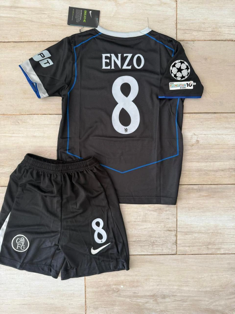 Kit Niño Camiseta + Short Chelsea Suplente Negro Enzo Fernandez 8 2025 2026 - comprar online