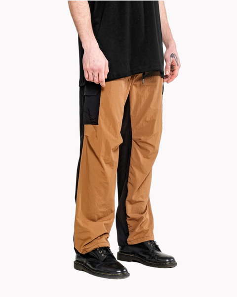 PANTALON CARGO TILO COMBINADO [ NEGRO - CAMEL ] | LUXO