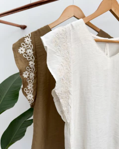 BLUSA PAULINA (9070)