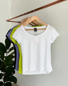 REMERA CLARISA FLAME (8565) en internet