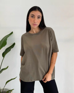 REMERA VINA (7531)