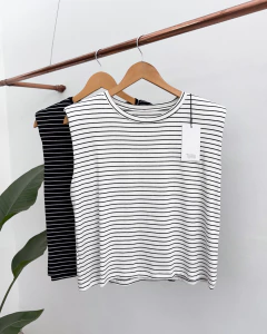 REMERA DOMINIC RAYADA (9075)