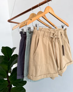 SHORT FLORIAN (8728) en internet