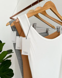 Imagen de MUSCULOSA GIRASOL (7231)