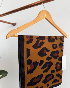 PAÑUELO SEDA PRINT (8808) - comprar online