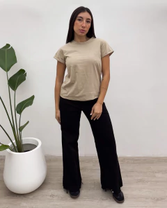 REMERA LISA (8538) en internet