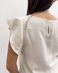 BLUSA PAULINA (9070) en internet