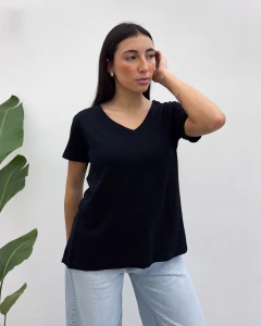 REMERA CALINA (8584)