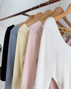 REMERA AURELIA (8834)