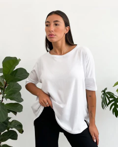 REMERA VINA (7531) - Turia 