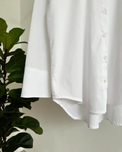 Imagen de CAMISA LAUREANA (8307)