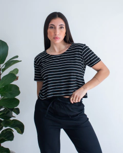 REMERA UMA (8555) - comprar online