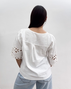Imagen de BLUSA LUNARIA (9011)