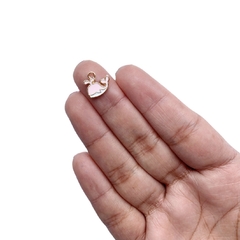 Pingente Metal Mini Baleia Rosa Claro - 5 unidades - comprar online