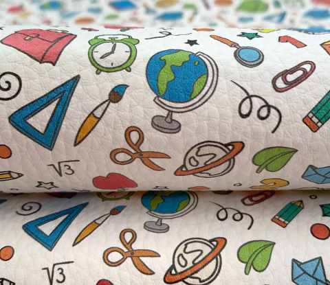 Lonita Pvc Escolar Objetos Coloridos (24x39cm) - 1 unidade - comprar online