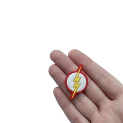 Aplique para Crocs Escudo Flash - 2 unidades - comprar online