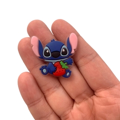 Aplique Stitch Sentando Morango Emborrachado - 2 unidades - comprar online