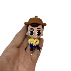 Aplique para Chaveiro Woody Emborrachado (Toy Story) - 1 unidade - comprar online