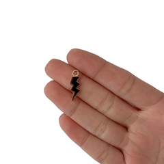 Pingente Metal Raio Preto - 5 unidades - comprar online