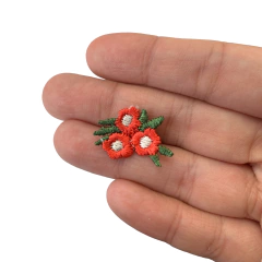 Aplique Flor Tripla Estilo Bordado Vermelho - 4 unidades - comprar online