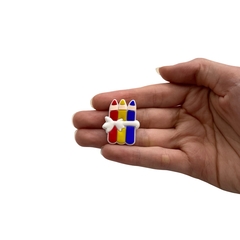 Aplique Trio Lápis Vermelho Amarelo e Azul com Laço Arredondado - 2 unidades na internet