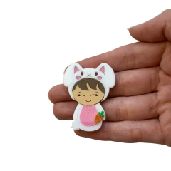 Aplique Menina Coelha Cenoura de Lado Acrílico