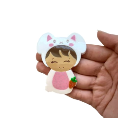 Aplique Coelhinha de Óculos Sentada Cenoura Curvado Acrílico