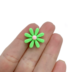 Aplique Florzinha Verde Miolo Rosa - 5 unidades - comprar online