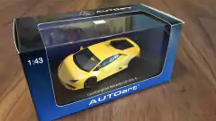 Miniatura Lamborghini Huracán LP 610-4 - 1/43 AutoArt