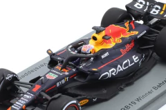 Miniatura Red Bull RB19 #1 F1 - M. Verstappen - GP Bahrain 2023 - 1/43 Spark