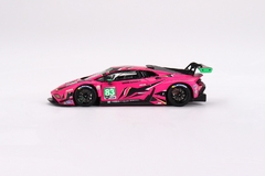 Miniatura Lamborghini Huracán GT3 Evo 2 #83 - Iron Dames - 24h Daytona 2023 - 1/43 TSM