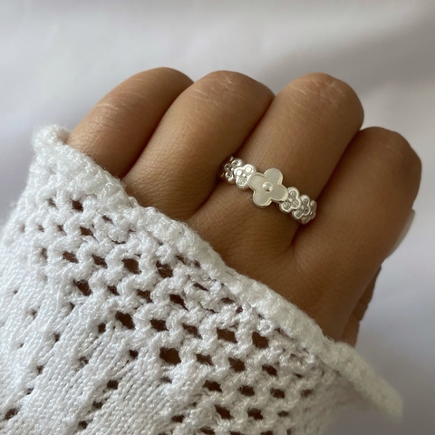 Anillo Plata trébol (cod 20938)