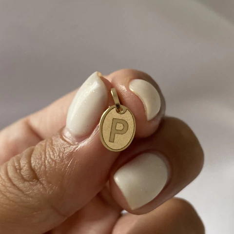Dije oro 18k inicial letra “P” (cod 22281) - comprar online