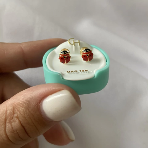 Abridores Oro 18k 4mm par vaquita de san antonio (cod 22290) - comprar online