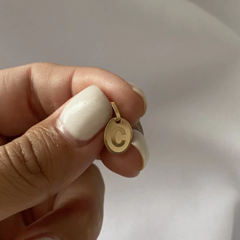 Dije oro 18k inicial letra “C” (cod 22277) - comprar online