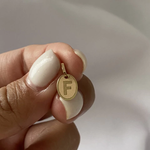 Dije oro 18k inicial letra “F” (cod 22280) - comprar online