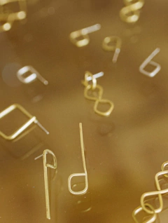 ARGOLLAS PIET MINI - Lucía Feugas | Joyería de Autor