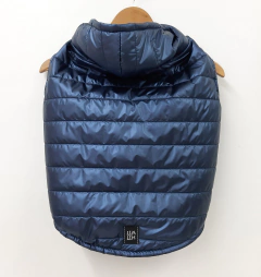 Colete acolchoado azul marinho brilhoso
