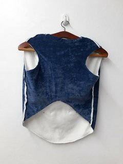 Agasalho Inverno Aveludado Duplo com Capuz Cor Azul Jeans para Pets. - comprar online