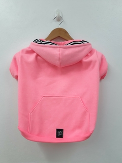 Moletom apeluciado rosa neon