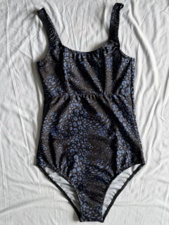 Enteriza Dakota vedetina en internet