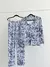 Pijama camisero modal flores celestes