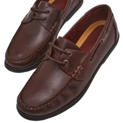 Zapato Náutico Cuero Colegial Rigazio Con Cordón en internet