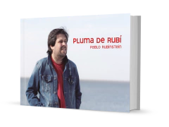 Pluma de rubí